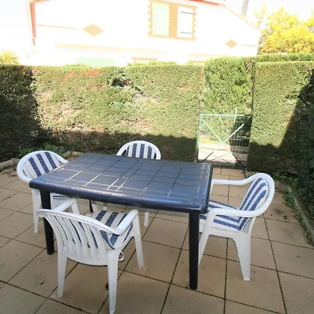 Maison Avec Piscine Proche Plage, - Fr-1-22-345 Holiday home *